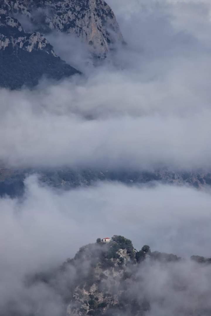 Archontiko Tou Krommyda Eláti Esterno foto